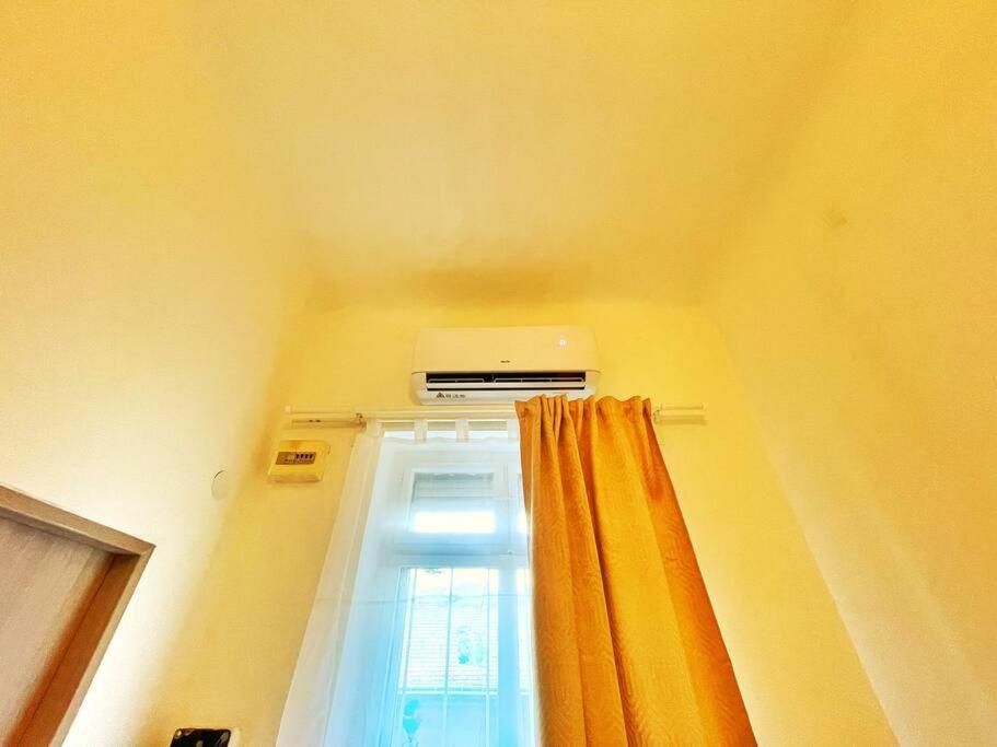 Central Studio Flat Budapest Luaran gambar